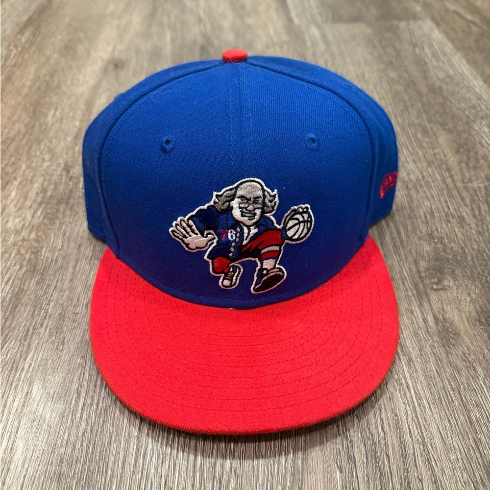 New Era Philadelphia 76ers Dribbling Ben Franklin SnapBack